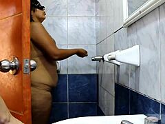 My spouse kissing other woman in lifestyle