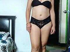 want to fuck that argentinian big ass milf?