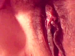 squirting latin pussy with dildo masturbation!