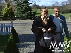 Blonde prostitute takes cock in bath for facial