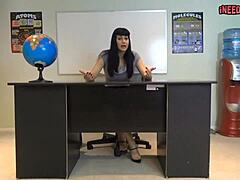 Hey, ABDL mommy's got you in diapers for some fun humiliation... trailer from 2016! 😈🍼