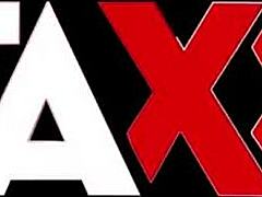 Hardcore threesome with Euro babes Jenny and Lea fucking intensely