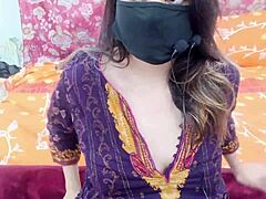 为什么不在WhatsApp上用巴基斯坦阿拉伯印度角色扮演呻吟？