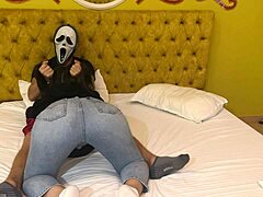 Ghostface Gets Free Blowjob for Halloween