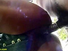 继母们交换继子，进行肮脏硬核按摩疗法，在狂野群交中