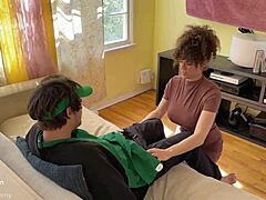 uh, stepmom picks up this fast food employee while she's vlogging, y'know?