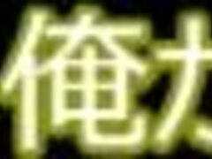 性感黑发少女18+在沙发上秀身材