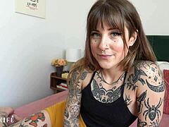 Girlfriend's hot tatted goth sister begs for monster cock creampie