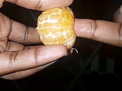 la clémentine loves pushing her finger deep into her pussy 😍