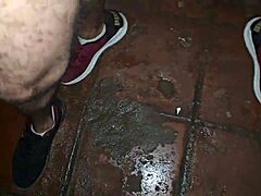 Amateur gay guys enjoy blowbang and gloryhole fetish without protection in exciting encounters