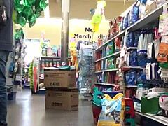 milf phat ass with candid hidden view