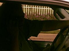 marie luv pleases sean michaels with shaved pussy 😍