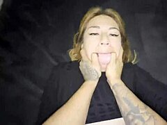 Hard spanking session with curvy unfaithful woman