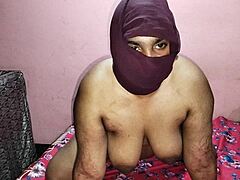 MAKE-UP GUY FUCKS HOT INDIAN MODEL CLIENT HARD AT HOME!