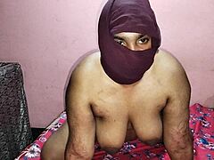 MAKE-UP GUY FUCKS HOT INDIAN MODEL CLIENT HARD AT HOME!