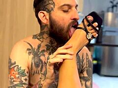 CarlaSantos shares her latest update video from April 11, 2025 with fresh content