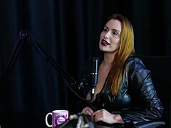 BDSM实验为钱当顺从奴跟瘾君子聊怪癖和家庭-麦莎·普拉沃女王Sheer Red