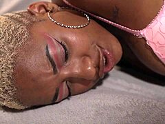 vick menage e carl�o villar in slut blowjob spreading sexy pretty lingerie big cock tits bra corset action.