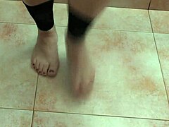 Can you resist these sexy feet dancers?