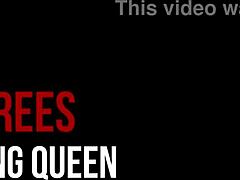 Evie Rees Performs At A Lively Dance Party Event.