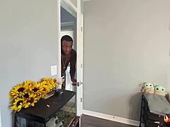 Nerdy Blonde Milf Mandy Rhea Gets Wet Pussy Fucked By Rome Major