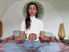 roxy fox teaches foreskin vs circumcised penises tutorial?