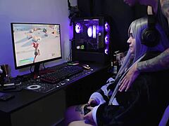 Does This Goth Otaku Slut Get Fucked While Playing Fortnite?