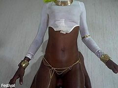 standing fuck with this hot skinny african chick i met on holiday