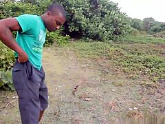 Caricature gone wrong, starving artist feels fed by black dick outdoors