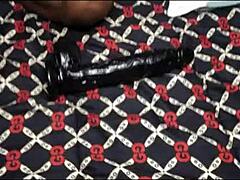 Failed double fisting makes Vera squirt hard