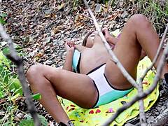 Wild Solo Masturbation Thrill