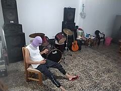 best friend masturbates in music room