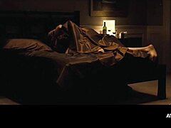 弗洛拉·蒙哥马利《本能》全裸激情戏