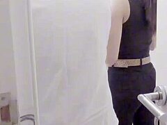 女牛仔公牛大屌插进去爽不爽？