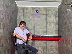 I fuck the waitress hard in a restaurant in Bucaramanga, zoom in on her wet pussy