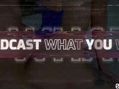 娇小拉丁妹3P怪物大屌粗暴颜交