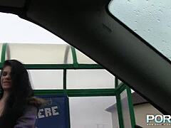 Picking Up Lucia Love for Outdoor Pissing