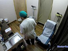 Dr. Tampa dominates Donna Leigh in prison edition