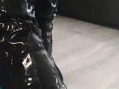 blonde balloon popping