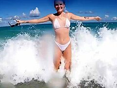 beach passion kisses