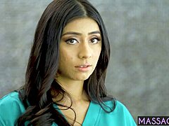 Pussy Massage Fingering