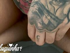 Alternative Babe Squirting