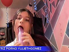 naughty girl ass shaking