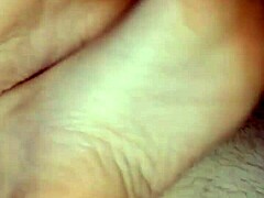 Passionate Footjob Cumshot