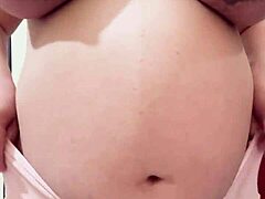 摄像头挑逗脱衣秀