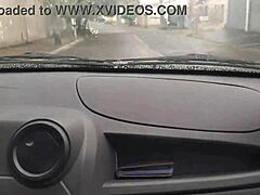 Boquete delicioso no carro