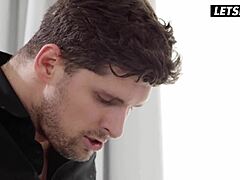 Cute Girlfriend Rides Cock