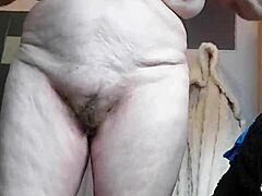 Granny Cucumber Fuck 🥒