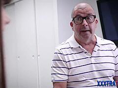 Teen tits spermed threesome