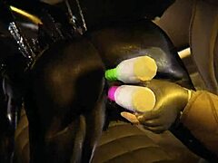 Alien Vibrator Action